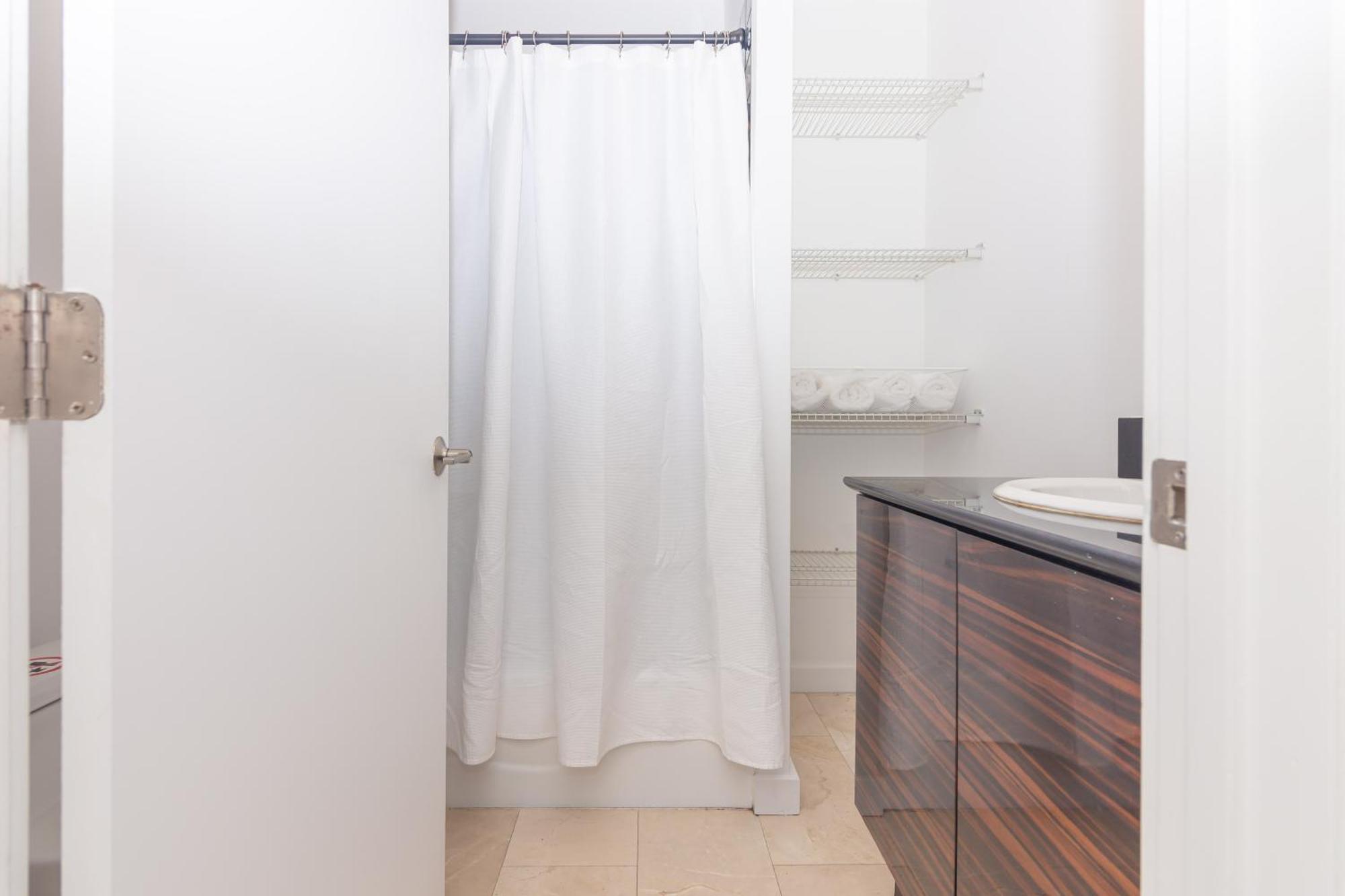1 Bdrm Apartment - Heart Of Downtown - 5 Min To Wynwood Miami Buitenkant foto